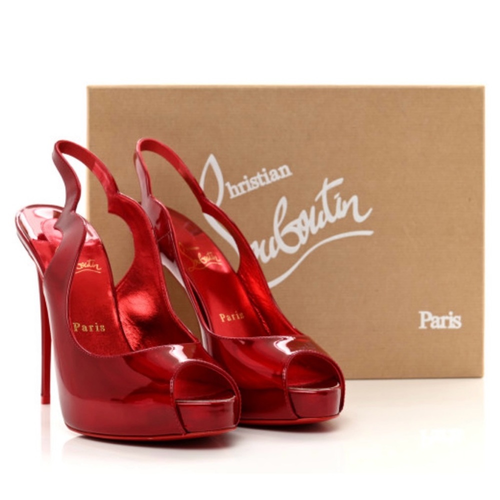 Christian Louboutin hot chick sling Alta.